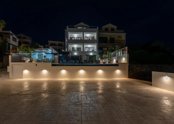 Paladium Apartment Trogir