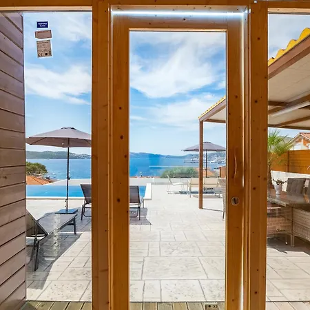 Paladium شقة تروغير