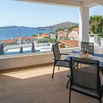 Paladium Трогір